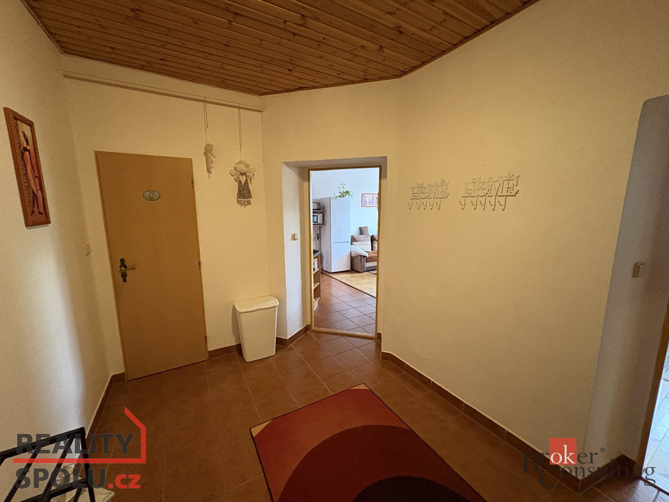 Pronájem bytu 2+kk 49 m² – fotografie 4