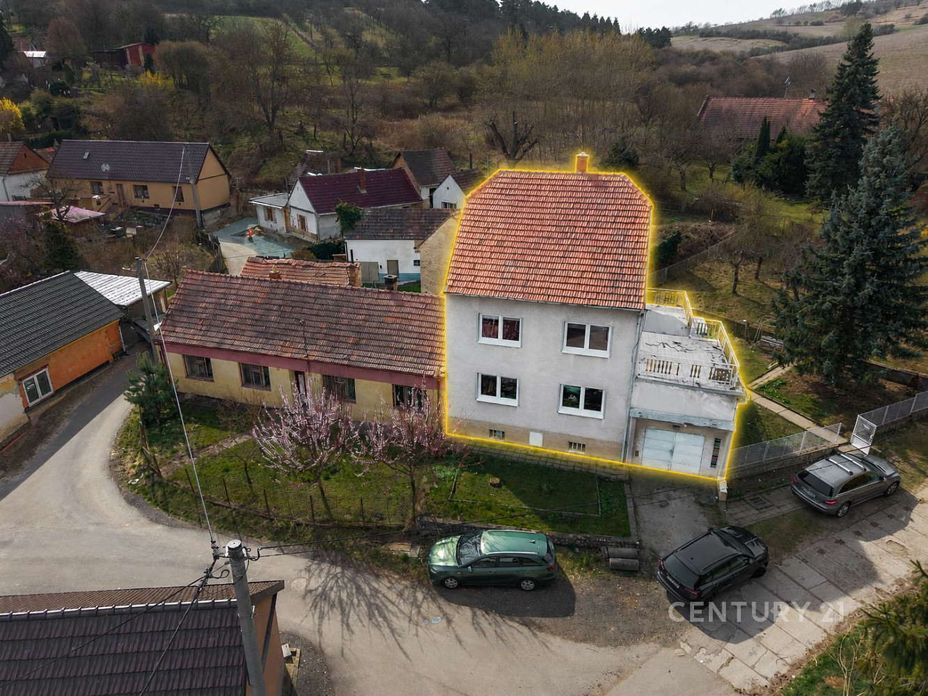 Prodej domu 310 m² s pozemkem 563 m²