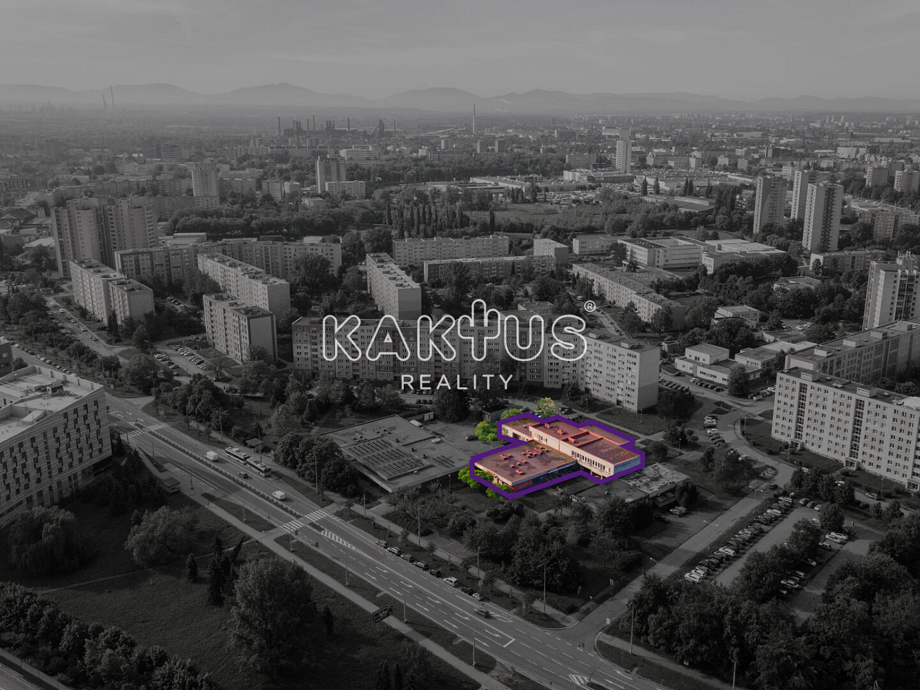 Prodej obchodních prostor 1 500 m² — photo 3