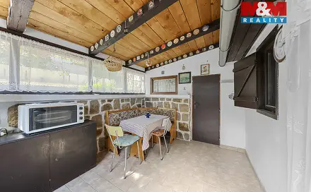 Prodej chaty/chalupy 35 m² s pozemkem 719 m², Malé Žernoseky, okres Litoměřice