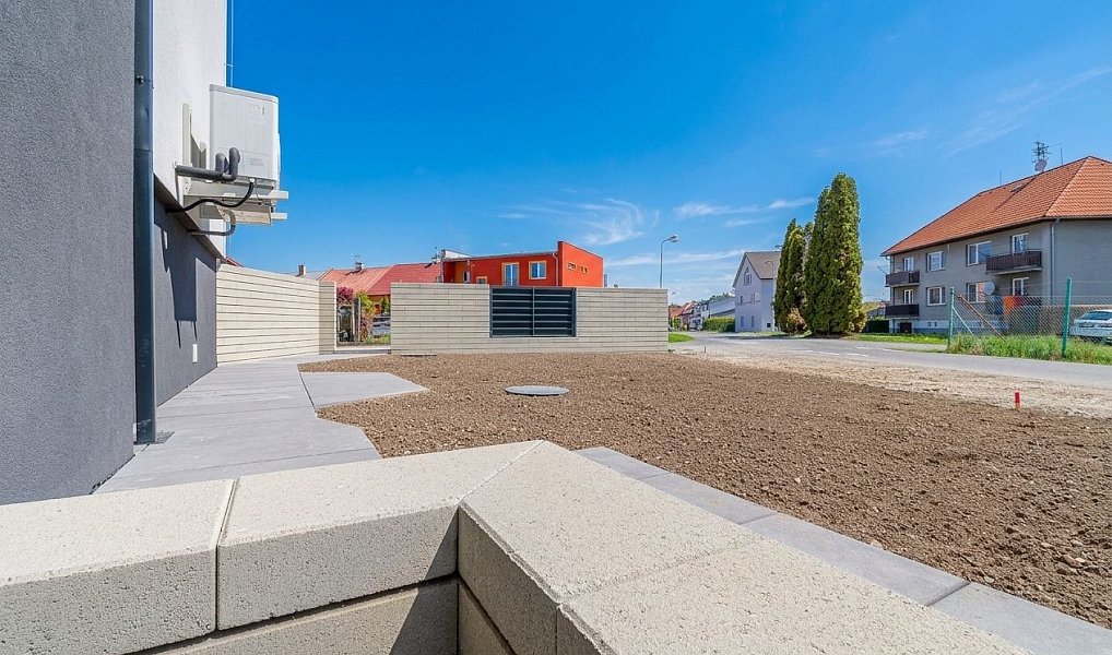 Prodej domu 280 m² s pozemkem 397 m², Olomouc – náhled fotky 37
