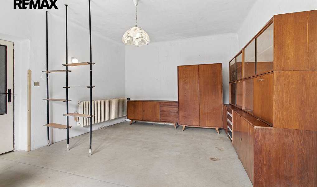 Prodej domu 215 m² s pozemkem 3 942 m², Smědčice – náhled fotky 9