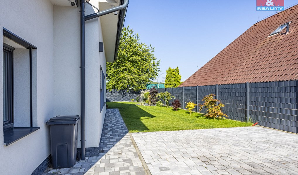 Prodej domu 206 m² s pozemkem 501 m², Vestec – náhled fotky 10