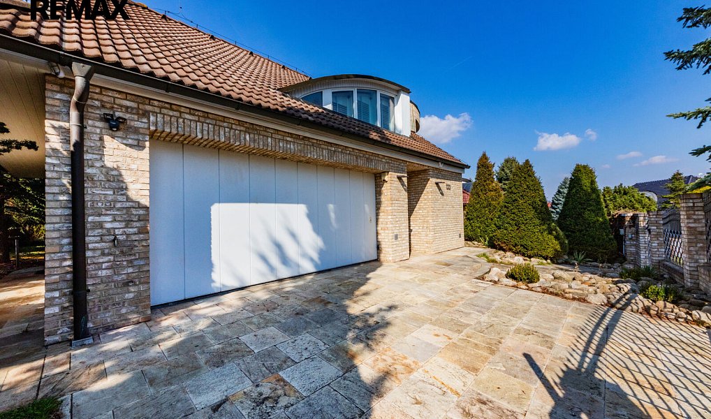 Prodej domu 433 m² s pozemkem 826 m², Praha – náhled fotky 36