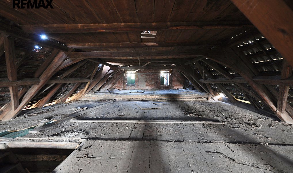 Prodej domu 300 m² s pozemkem 1 942 m², Úštěk – náhled fotky 31