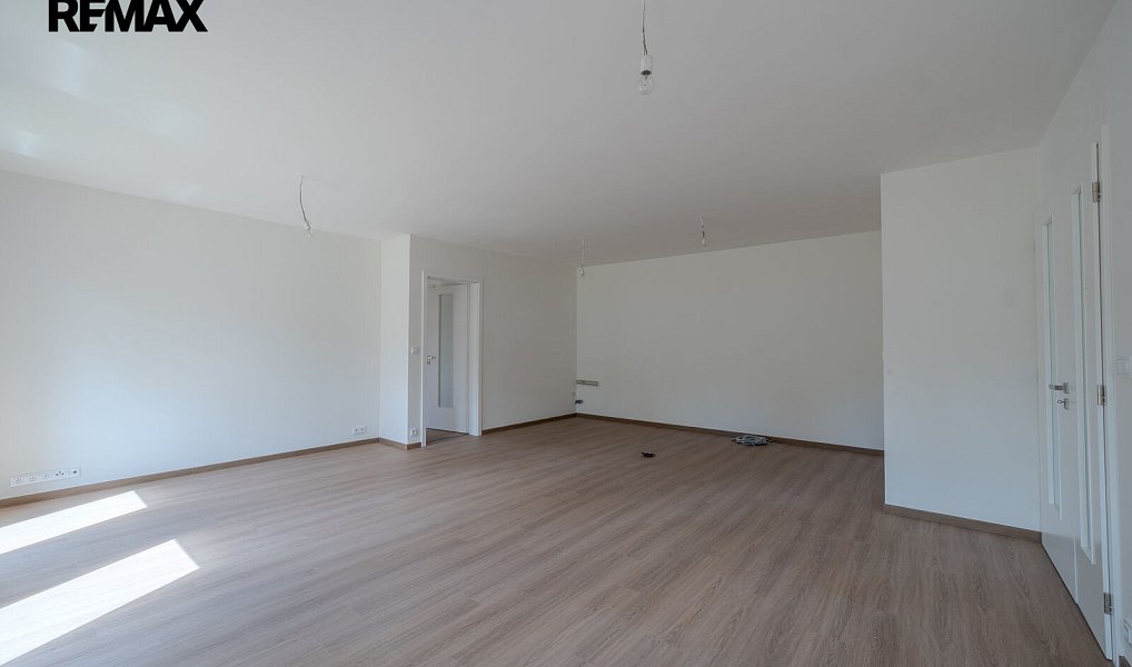 Prodej bytu 3+kk 95 m², Jablonec nad Nisou – náhled fotky 24