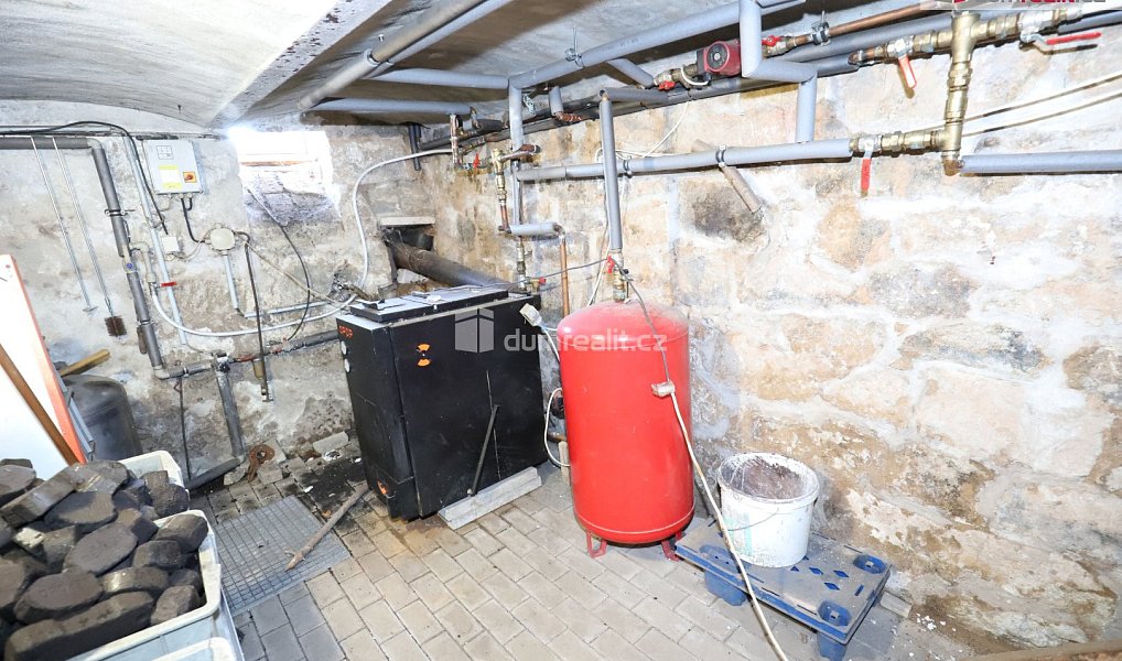 Prodej domu 180 m² s pozemkem 1 242 m², Šindelová – náhled fotky 15