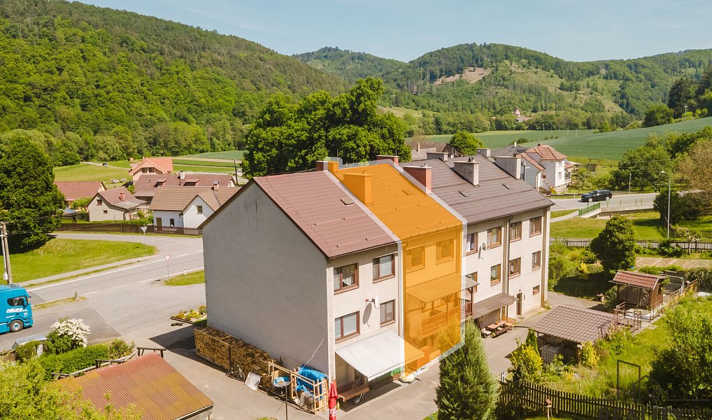 Prodej domu 200 m² s pozemkem 464 m², Ujčov – náhled fotky 5