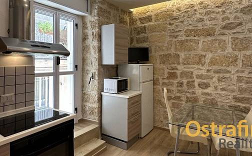 Prodej bytu 2+kk 30 m², Barletta, Itálie