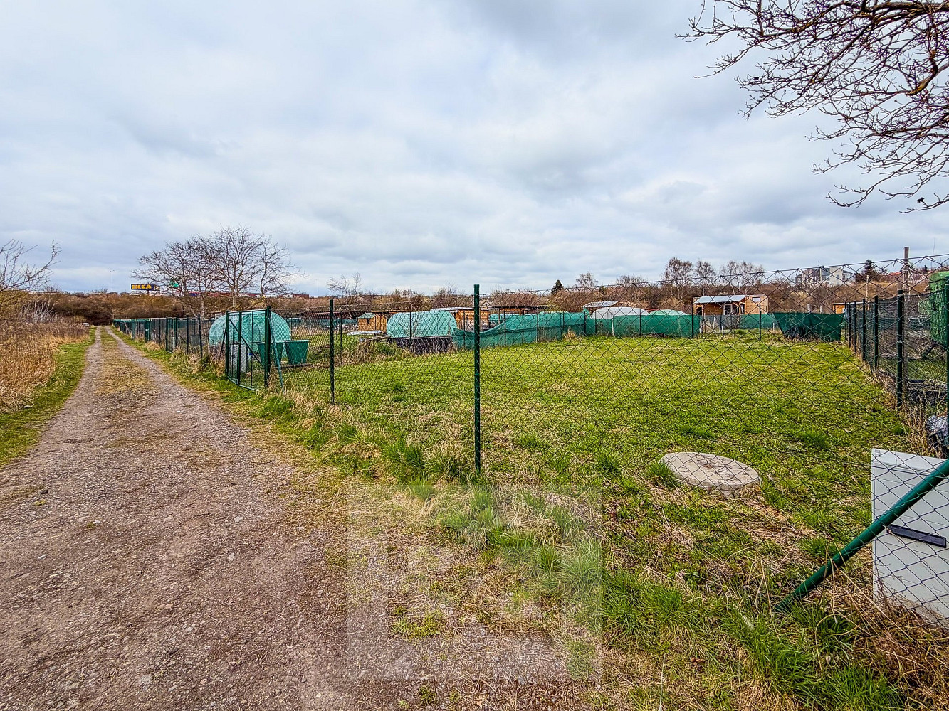 Pronájem zahrady 270 m² — photo 3