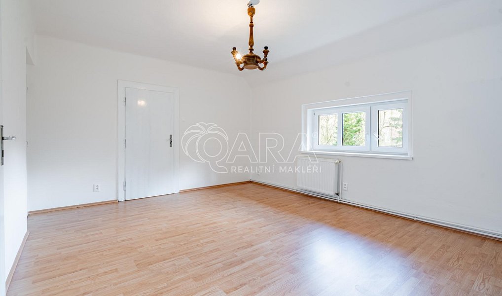 Prodej domu 312 m² s pozemkem 3 785 m², Beroun – náhled fotky 28