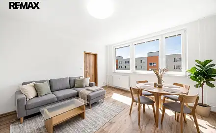 Prodej bytu 2+1 44 m², Na Valtické, Břeclav - Charvátská Nová Ves