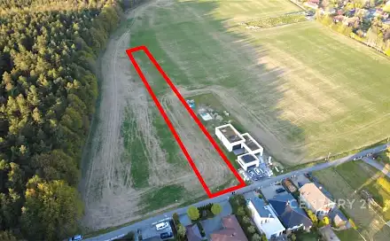 Prodej stavebního pozemku 2 752 m², Zlín