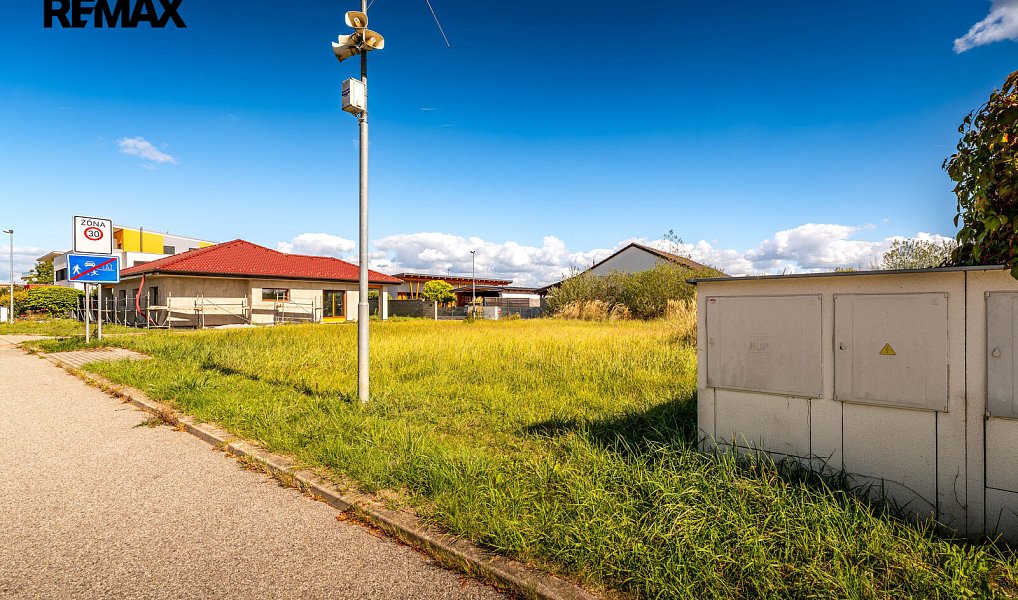 Prodej stavebního pozemku 540 m², České Budějovice – náhled fotky 10