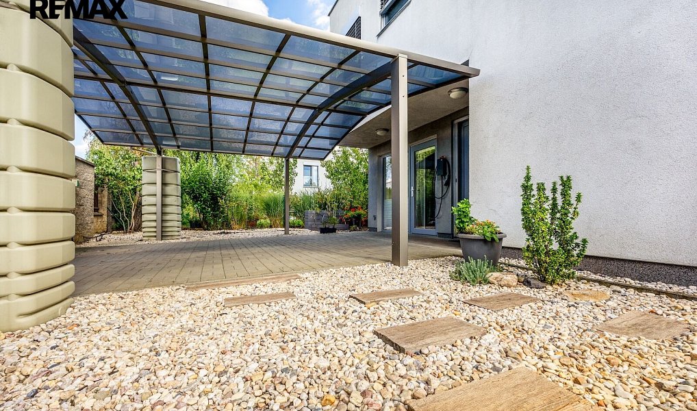 Prodej domu 156 m² s pozemkem 495 m², Praha – náhled fotky 24