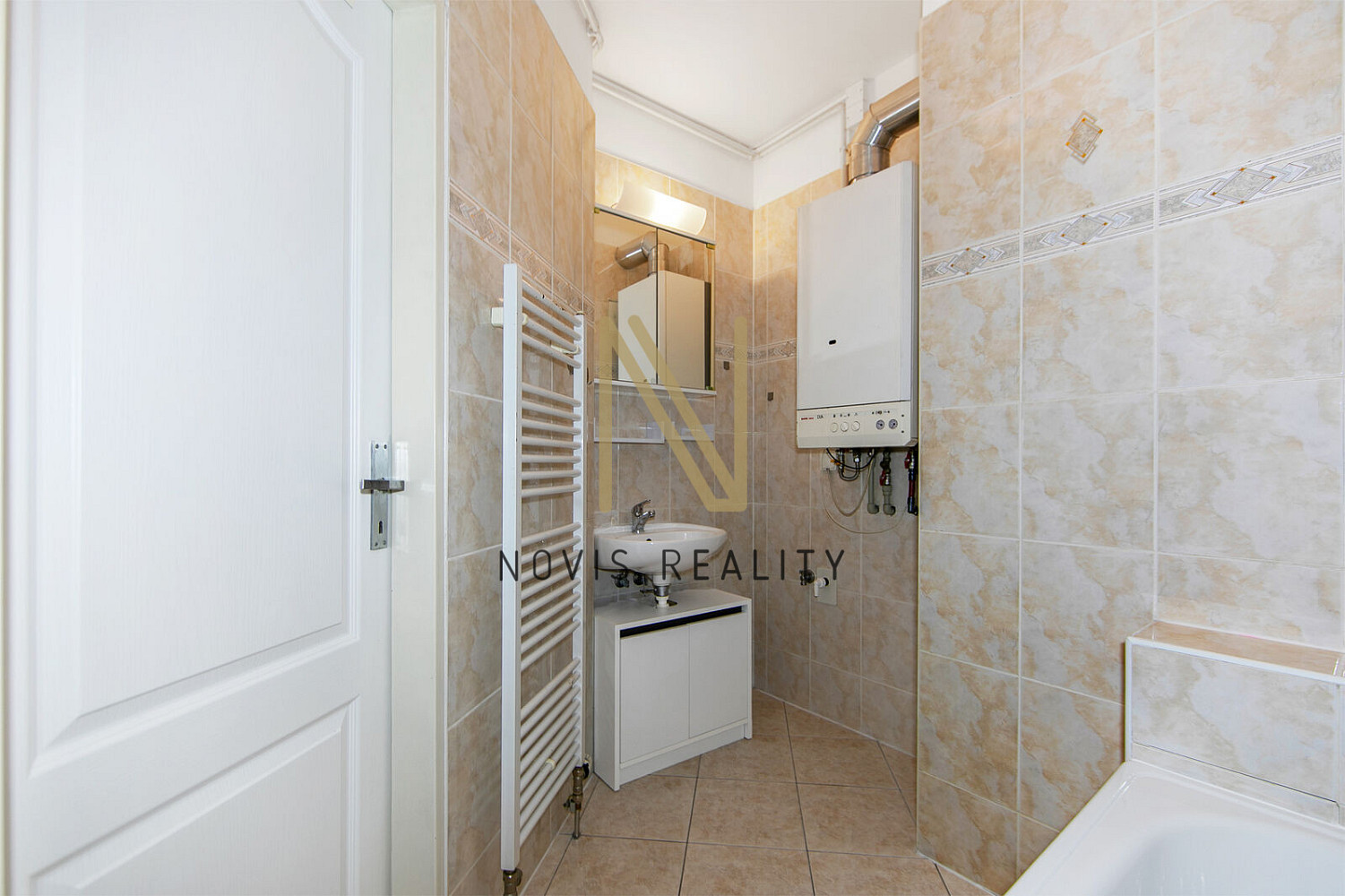 Pronájem bytu 2+kk 74 m² – fotografie 5