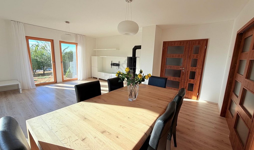 Prodej domu 158 m² s pozemkem 1 349 m², Čebín – náhled fotky 13