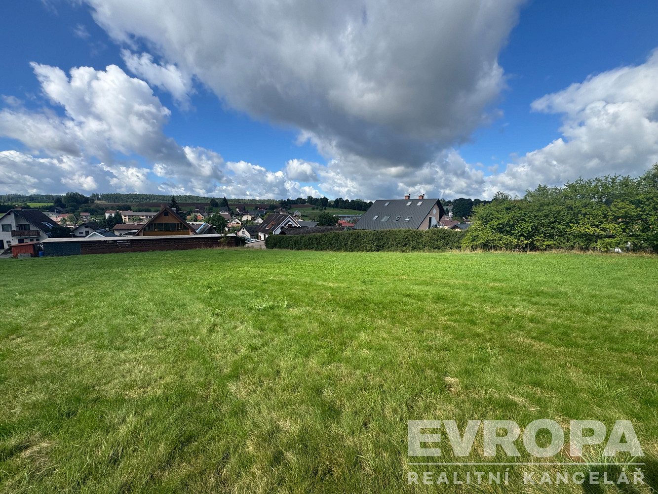 Prodej stavebního pozemku 1 038 m² – fotografie 5