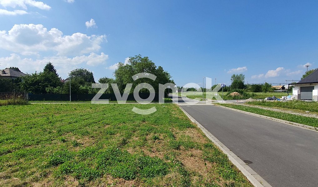 Prodej stavebního pozemku 1 070 m², Hulín – náhled fotky 15