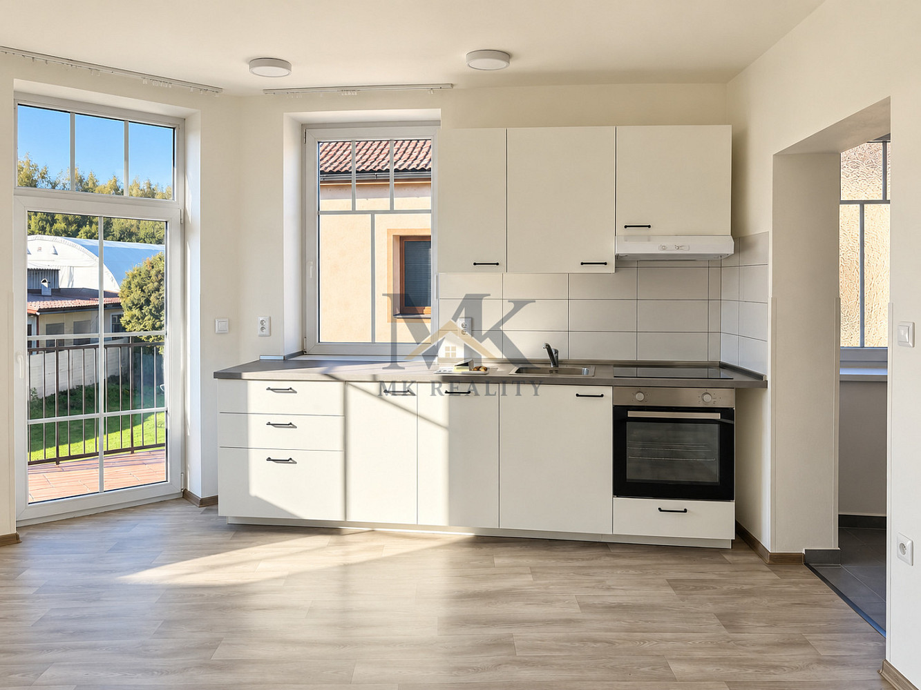 Pronájem bytu 2+kk 42 m² – fotografie 4