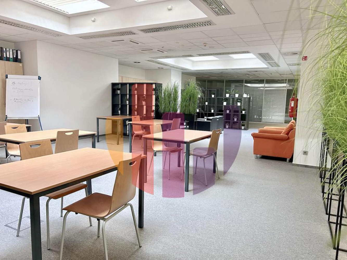 Pronájem kanceláře 974 m² — photo 5