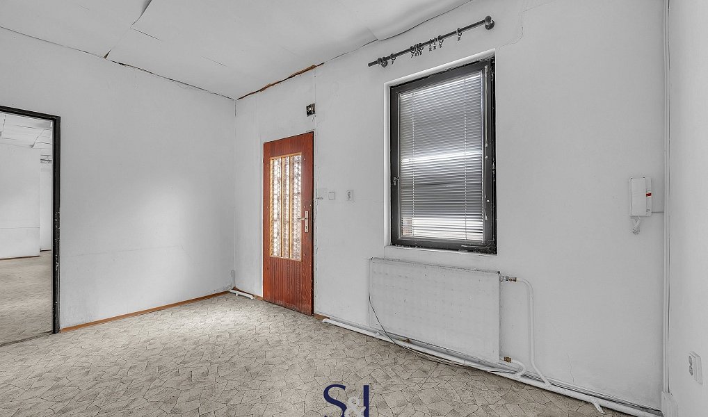 Prodej obchodních prostor 325 m², Nový Bor – náhled fotky 27