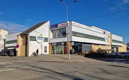 Pronájem obchodních prostor 68 m², Nádražní, Šlapanice, okres Brno-venkov