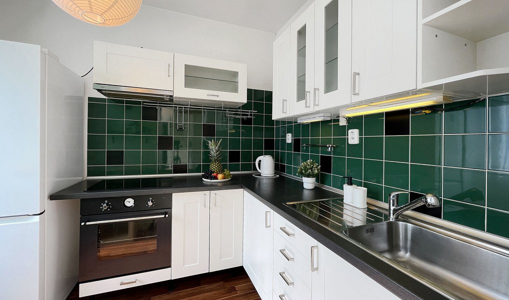 Prodej bytu 2+1 45 m², Praha – náhled fotky 2