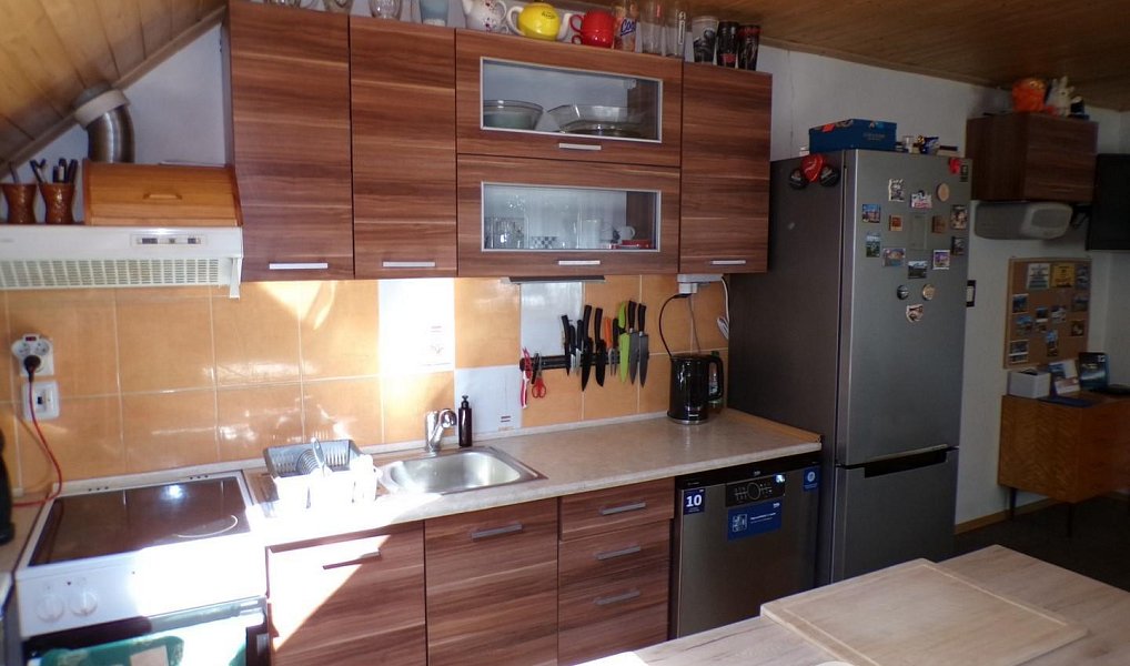 Prodej domu 205 m² s pozemkem 6 330 m², Čestín – náhled fotky 7
