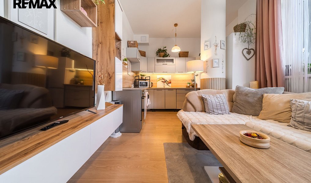Prodej bytu 3+kk 56 m², Adamov – náhled fotky 6