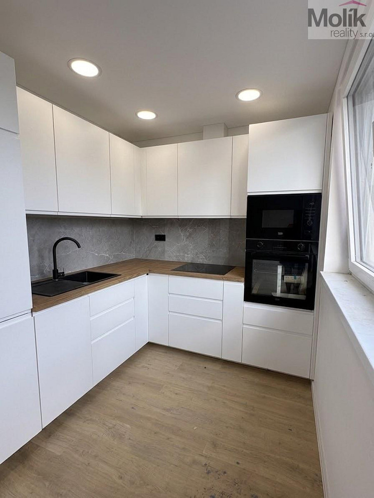Pronájem bytu 2+kk 50 m²
