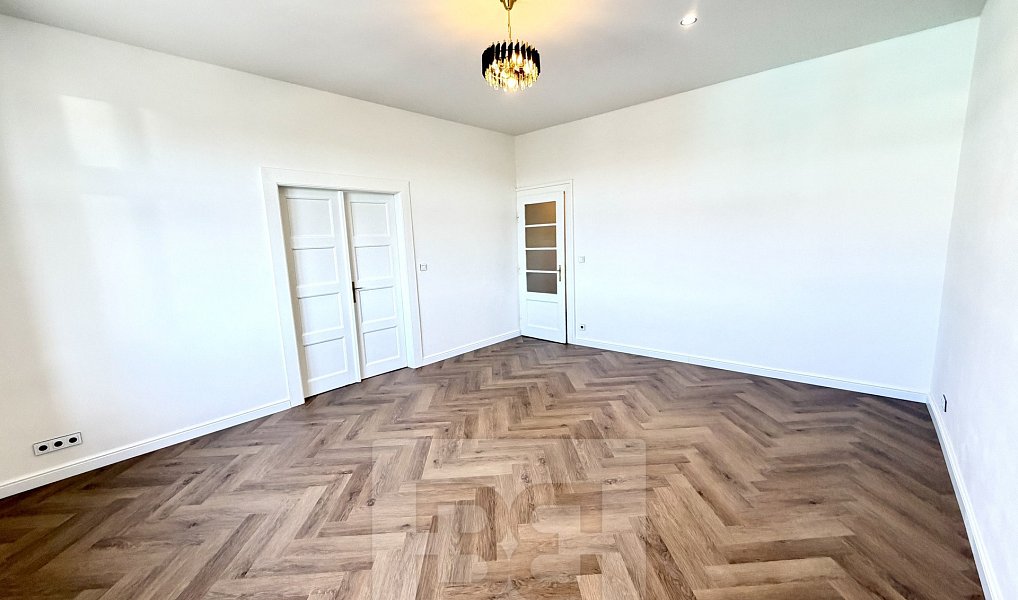 Prodej bytu 3+kk 95 m², Praha – náhled fotky 2