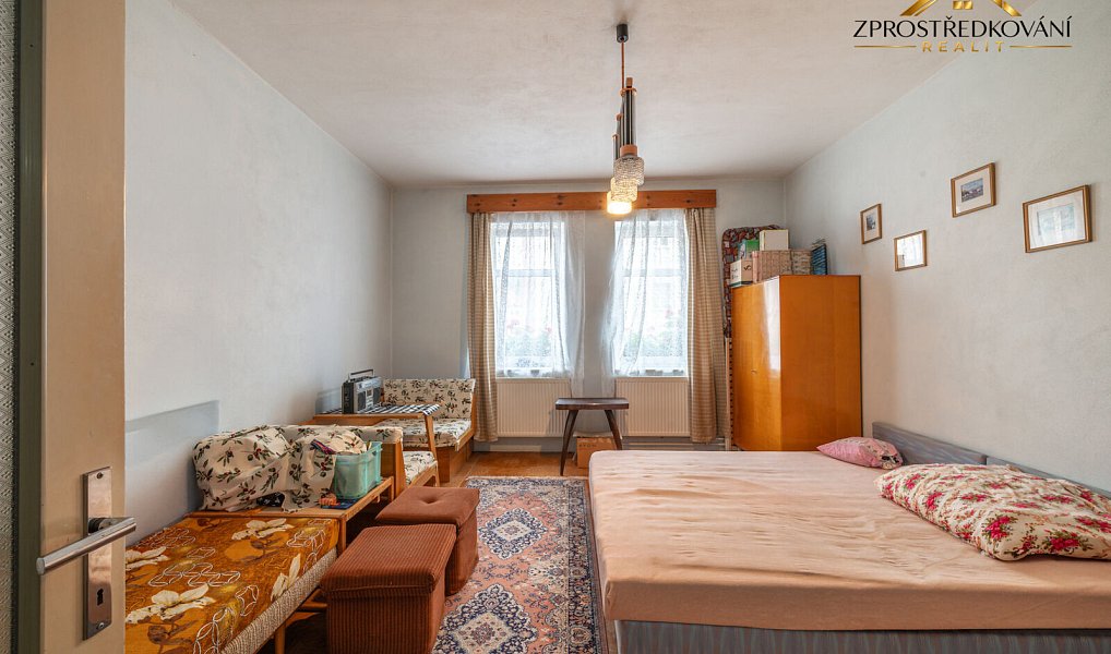 Prodej domu 380 m² s pozemkem 615 m², Kraslice – náhled fotky 17