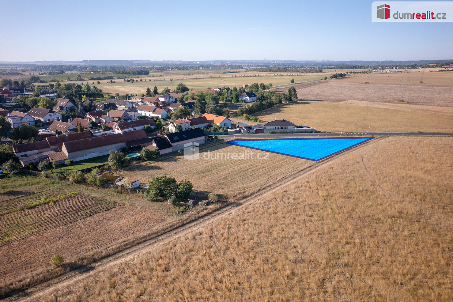 Prodej stavebního pozemku 1 265 m²