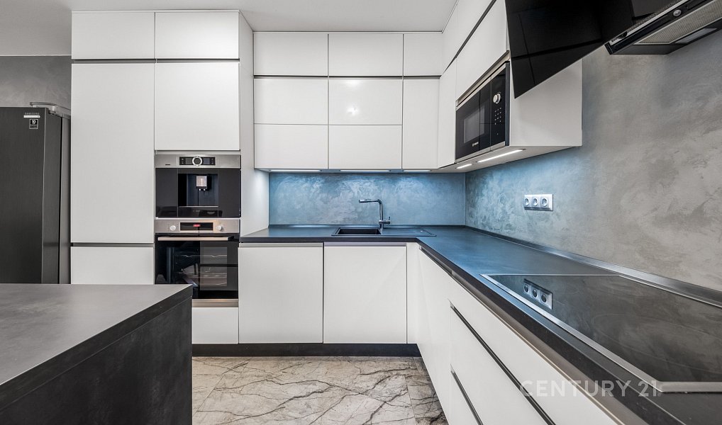 Prodej domu 189 m² s pozemkem 1 054 m², Horoušany – náhled fotky 17