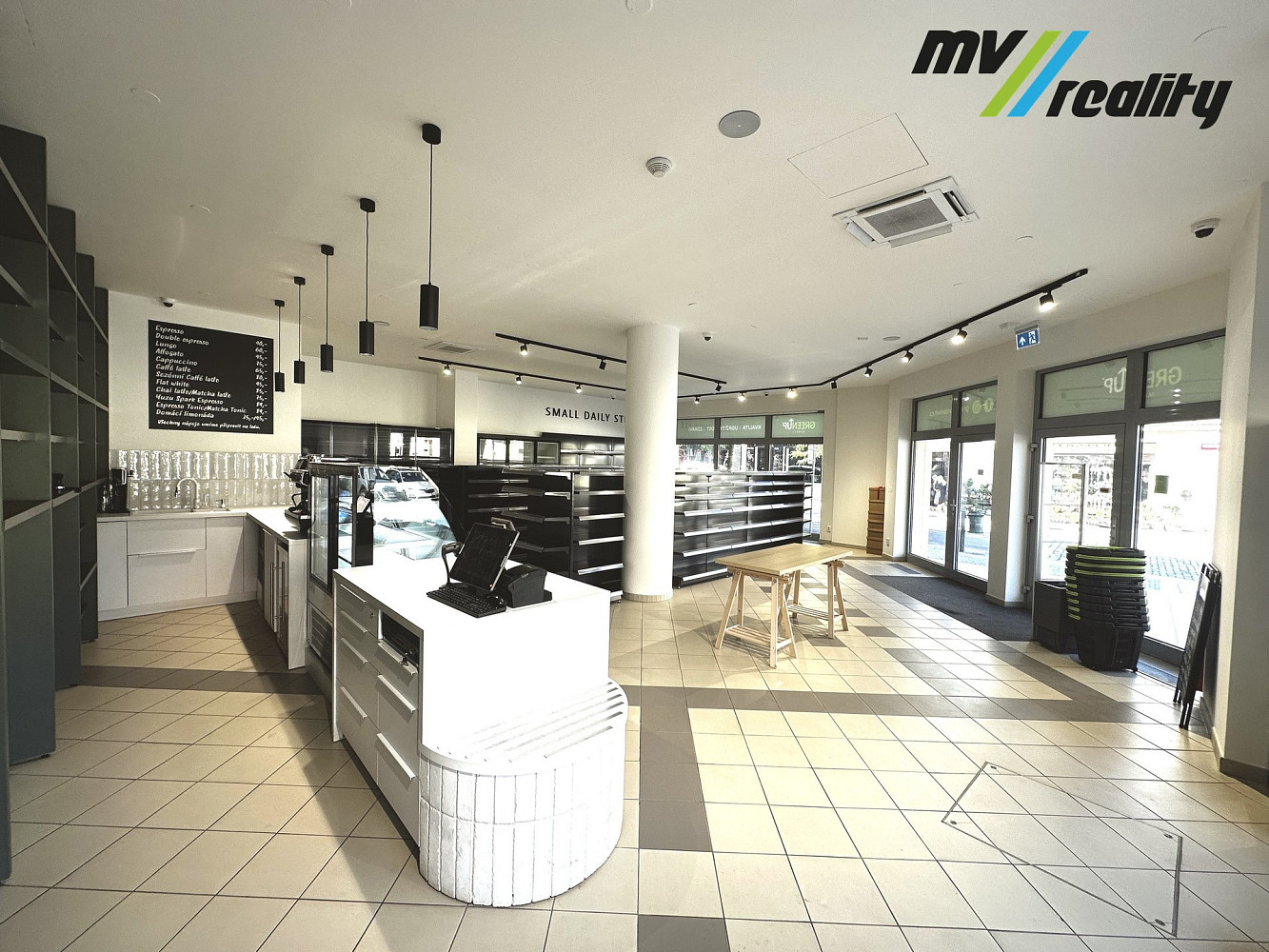 Pronájem obchodních prostor 124 m² – fotografie 3
