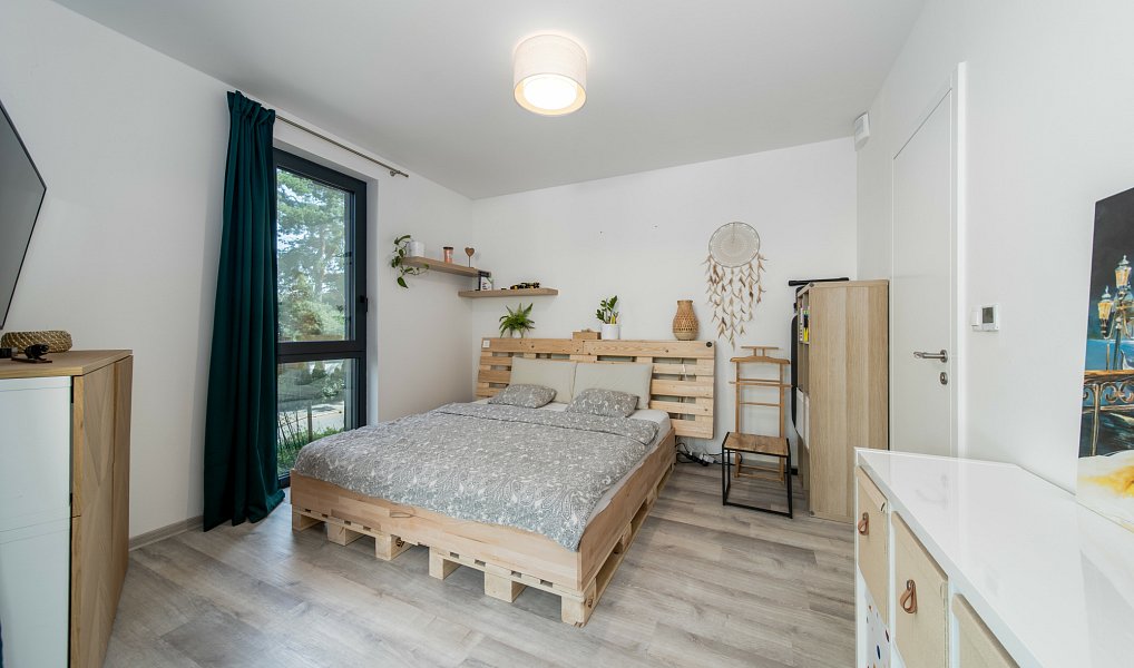 Prodej bytu 4+kk 144 m², Praha – náhled fotky 16