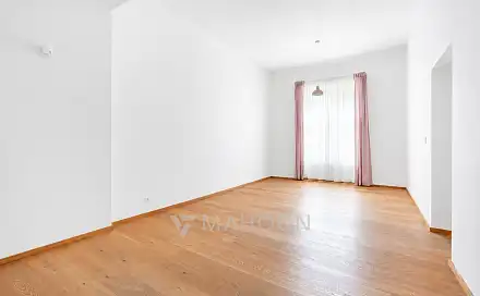 Prodej bytu 2+kk 55 m², Plzeňská, Praha 5 - Smíchov