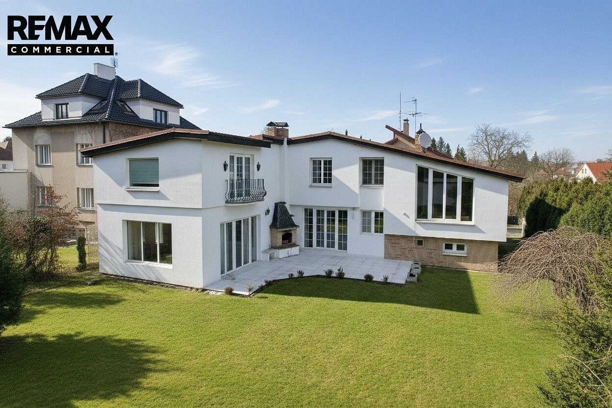 Prodej domu 355 m² s pozemkem 905 m² – fotografie 4