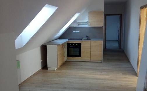 Pronájem bytu 1+1 55 m², Blatná, okres Strakonice