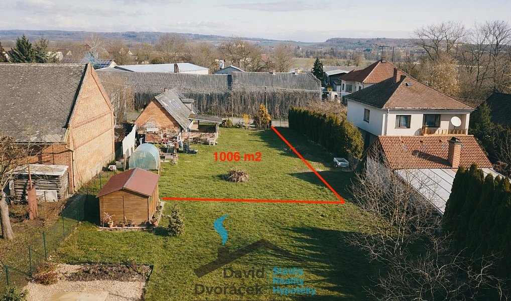 Prodej stavebního pozemku 1 006 m², Hněvčeves – náhled fotky 3