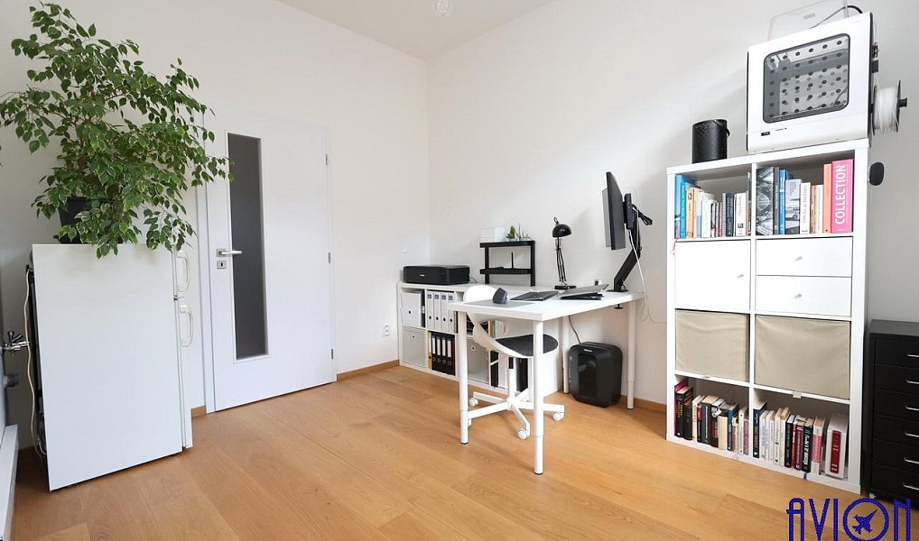 Prodej bytu 2+kk 28 m², Praha – náhled fotky 4