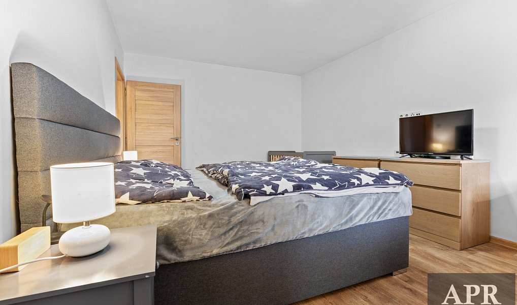 Prodej domu 228 m² s pozemkem 957 m², Pašovice – náhled fotky 11