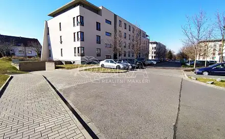 Pronájem bytu 1+kk 29 m²
