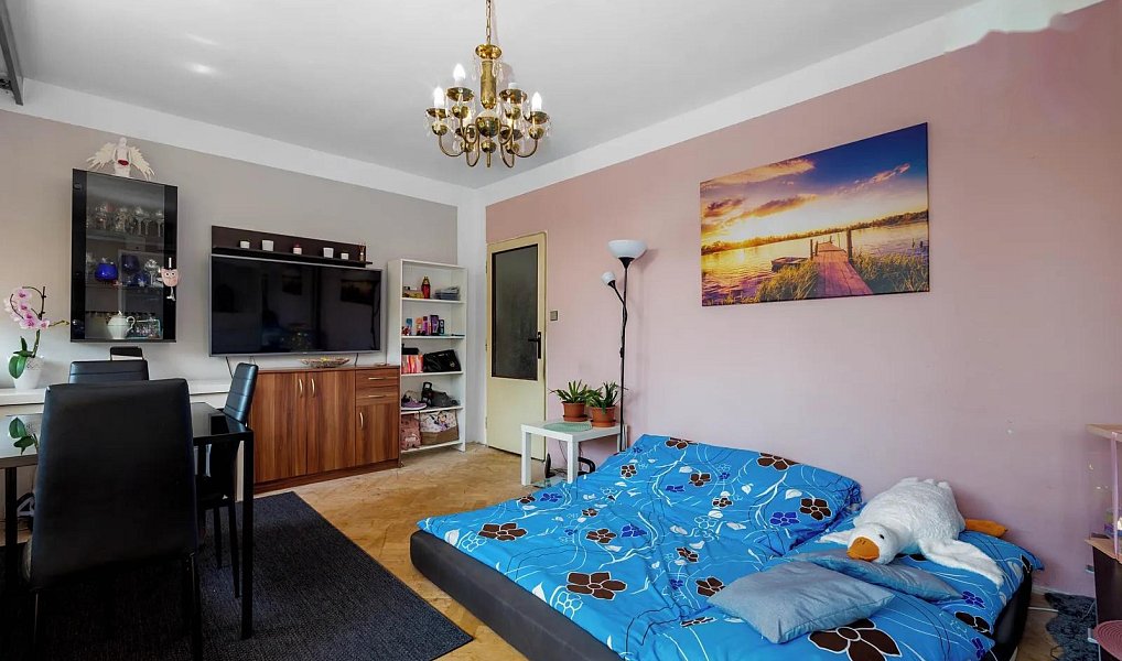 Pronájem bytu 3+1 69 m², Krnov – náhled fotky 2