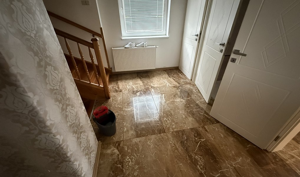 Prodej vily 300 m² s pozemkem 838 m², Prostějov – náhled fotky 3