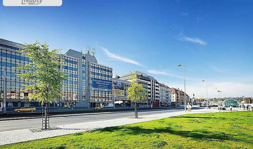Pronájem kanceláře 191 m², Praha – náhled fotky 2