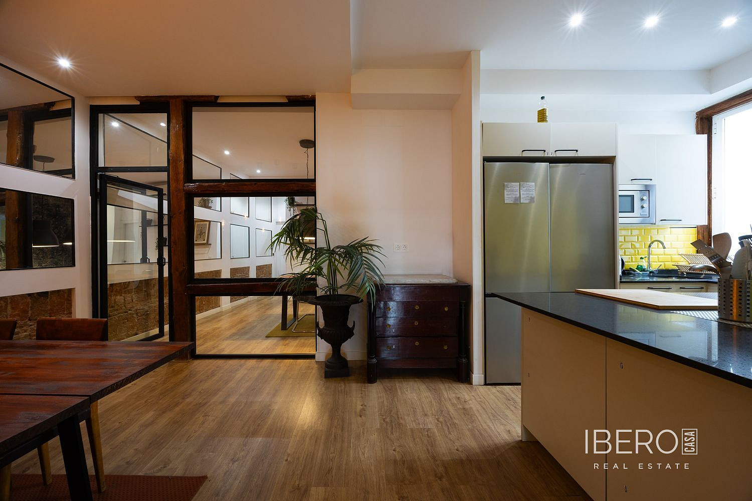 Piso 6+kk – Madrid, Barrio de los Austrias, Centro - Más