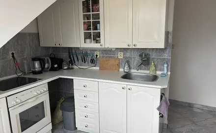 Pronájem bytu 4+1 85 m², Husova, Pardubice - Bílé Předměstí