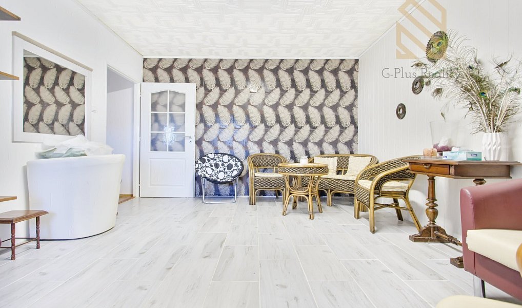 Prodej domu 244 m² s pozemkem 1 483 m², Hrobčice – náhled fotky 2